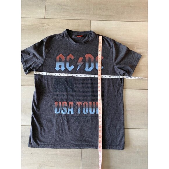 AC/DC Band Tee Size Large - Picture 2 of 5